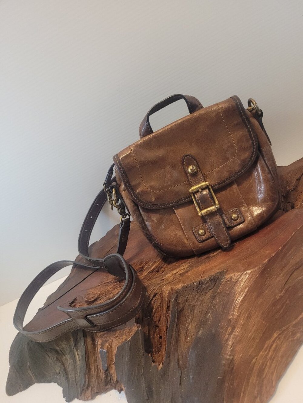 Vintage Frye Pouch Crossbody Leather Bag
